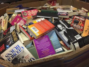 Buy & Sell Bulk Second-Hand & Used Wholesale Books | Bank & Vogue